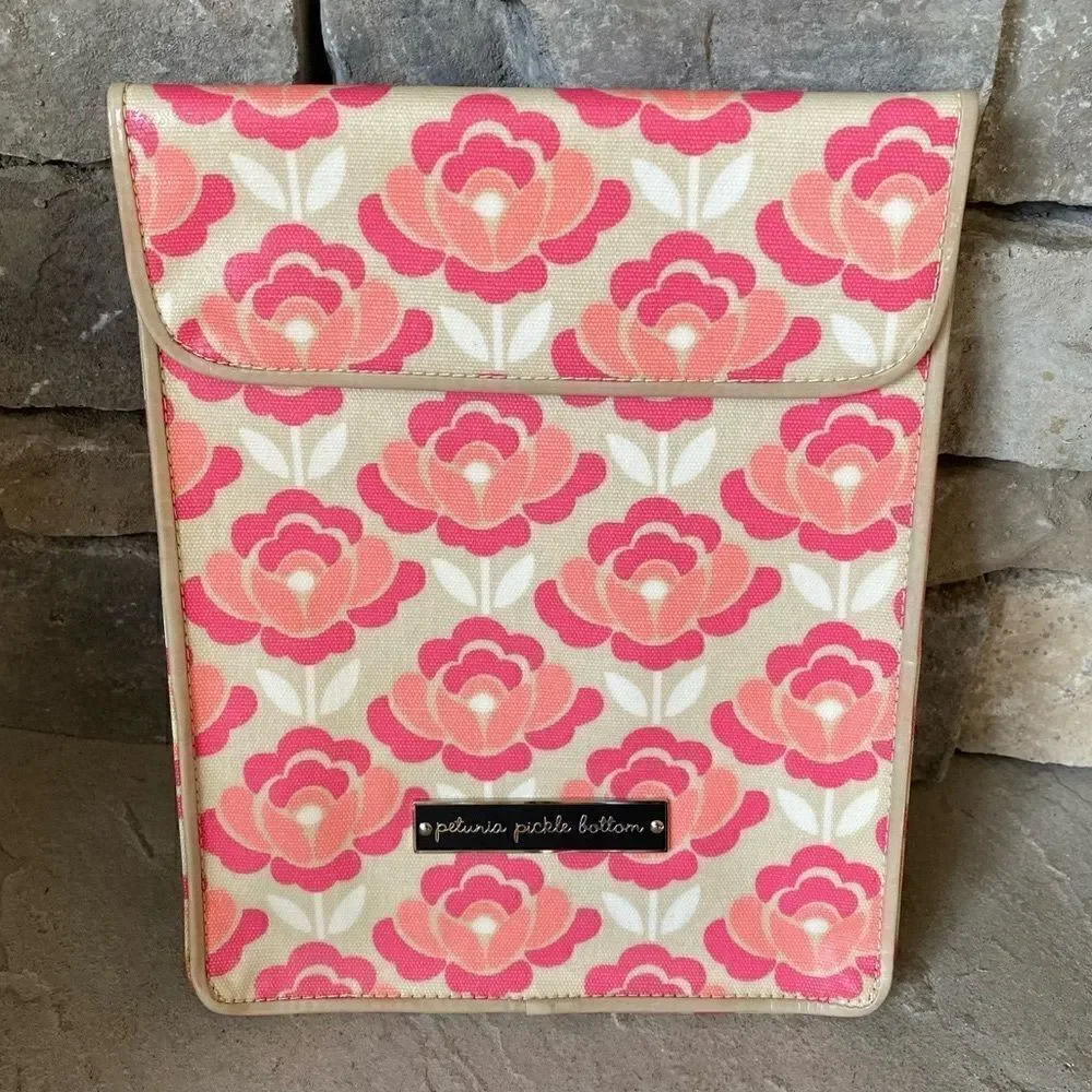 Petunia Pickle Bottom Stowaway Storage Protective Case iPad 2 & 3 New